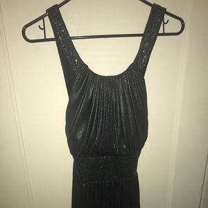 Perfect dress for any formal occasion